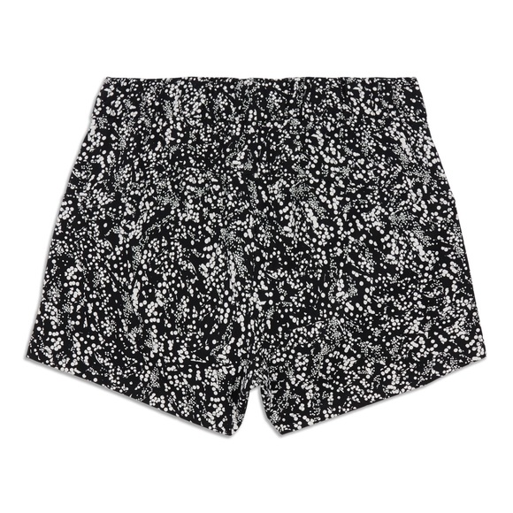 Lululemon On The Fly Short Size 8 Black and White - Picture 2 of 6